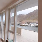 Karlotte's Διαμέρισμα Ballstad