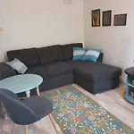 Karlotte's شقة